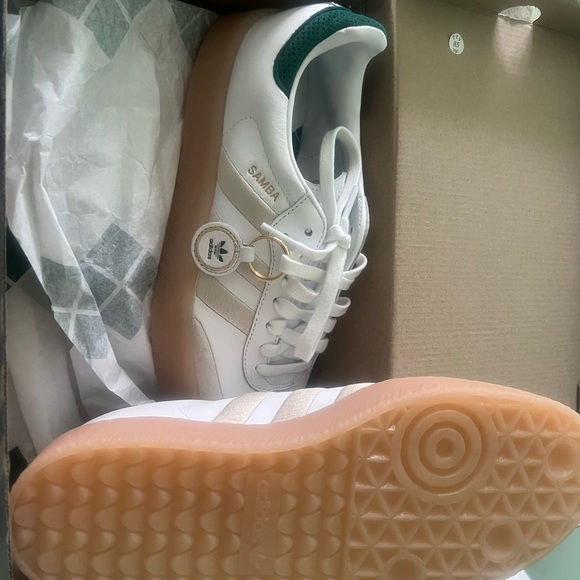 SOLD Adidas samba - Picture 5 of 5